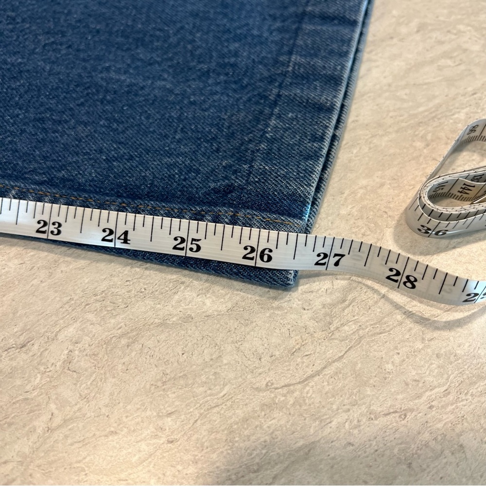 LL Bean Jeans 38x29 Blue Denim Natural Fit 100% Cotton RN 104731 - Picture 4 of 13